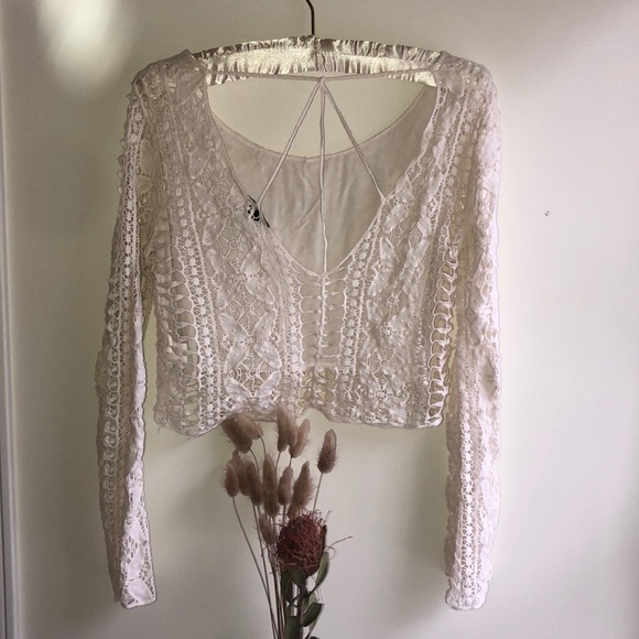 Forever 21 Tops - Forever 21 Crochet Crop Top